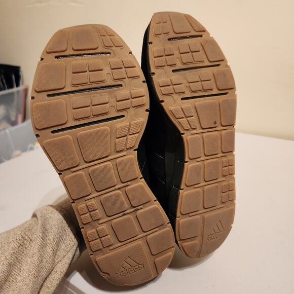 Adidas Men's Sz 8.5 Swift Run 'Black Gum' DB3603 Running Sneakers Athleisure - Picture 8 of 9